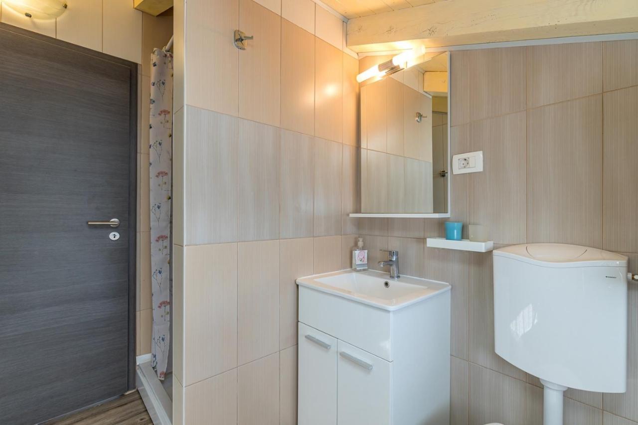 Casa Monshego Ξενοδοχείο Ρόβινι Εξωτερικό φωτογραφία